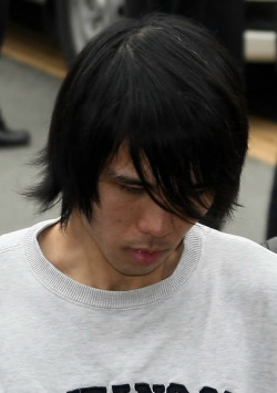 ▲ 14일 거짓말탐지기 조사를 마치고 들어서는 김길태 ⓒ 연합뉴스