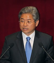 ▲ 한나라당 이철우 의원이 12일 오전 열린 국회 본회의에서 교육.사회.문화 분야 대정부질문을 하고 있다 ⓒ 연합뉴스