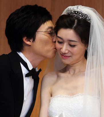 ▲ 유재석(좌)과 나경은(우) ⓒ&nbsp;연합뉴스