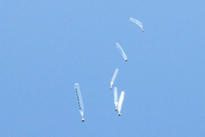 ▲ 북녘 하늘로 날아가는 풍선 ⓒ 뉴데일리