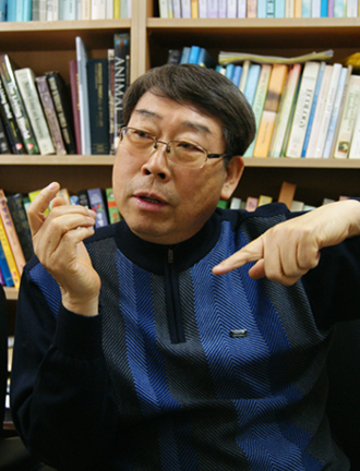 ▲ 공주대 생명과학과 조삼래 교수(금강 생태환경분과 위원장) ⓒ 뉴데일리