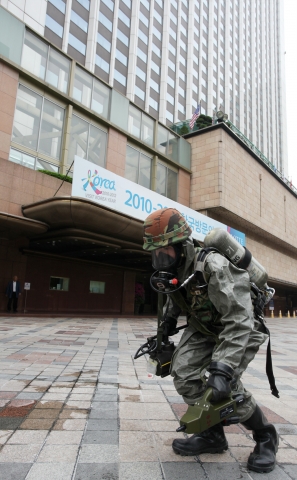 ▲ 지난 해 롯데호텔 재난대비 긴급구조 종합훈련 모습. &nbsp;ⓒ 뉴데일리