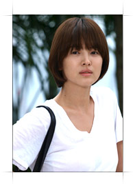 ▲ '그들이 사는 세상'에서 짧은 단발머리로 인기를 끌었던 배우 송혜교 ⓒ KBS