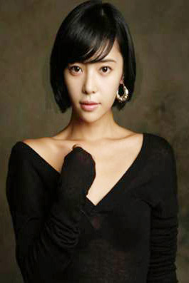 ▲ '2010 피판 레이디'로 선정된 배우 황정음 ⓒ 뉴데일리