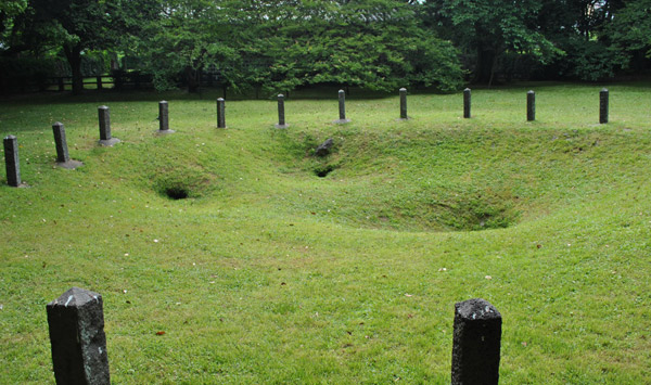 ▲ 제주도 '삼성혈'의 실제 혈(穴) ⓒ 뉴데일리