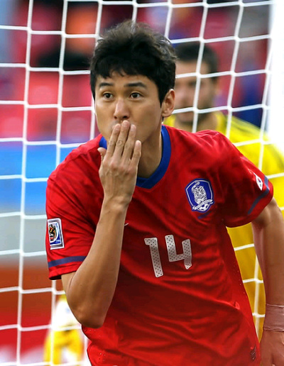▲ 월드컵 첫 골을 안긴 수비수 이정수 선수 ⓒ&nbsp;연합뉴스
