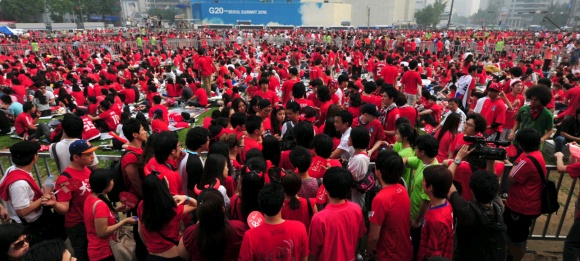 ▲ 서울광장을 가득 메운 시민들 ⓒ&nbsp;박지현 기자&nbsp;