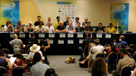 ▲ 제 57회 칸 국제광고제 라디오 부문의 프레스 컨퍼런스가 시상식에 앞서 진행되고 있다. ⓒ 뉴데일리