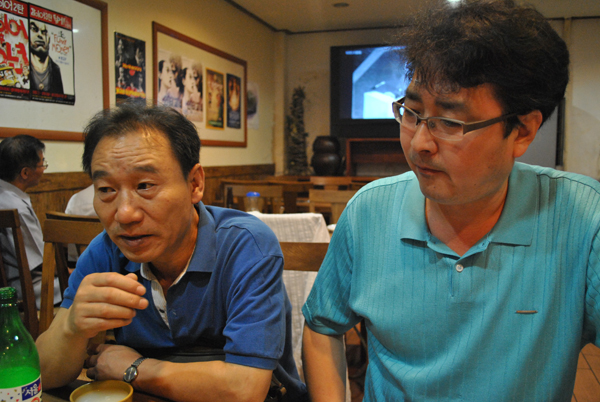 ▲ 배우 박기산(좌)과 김순국 기확자(우) ⓒ 뉴데일리