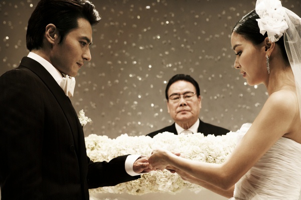 ▲ 지난 5월 결혼식을 올린 배우 장동건이 CNN이 선정한 한국의 가장 매력적인 남자배우로 선정됐다.ⓒ 뉴데일리