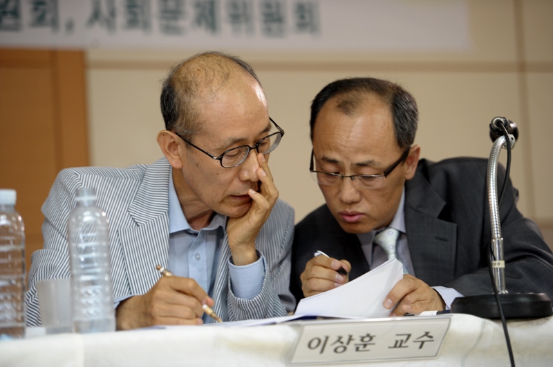 ▲ 이상훈교수(왼쪽)와 최병성 목사. ⓒ 뉴데일리