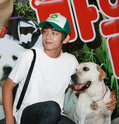 ▲ 영화 '마음이2' VIP시사회에서 4년만에 재회한 유승호와 달이 ⓒ 뉴데일리