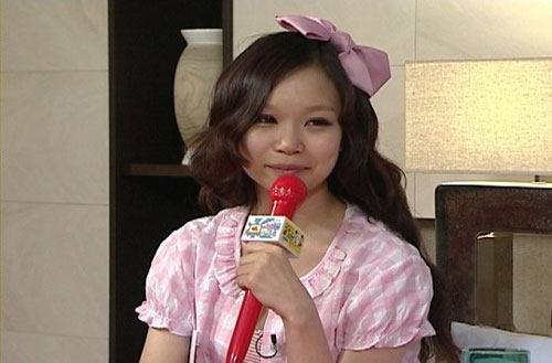 ▲ SBSE!TV &lsquo;철퍼덕 하우스&rsquo;에 출연, 6년 간 150명의 남자와 연애했다고 고백한 인터넷 얼짱 출신 서지혜. ⓒ 뉴데일리