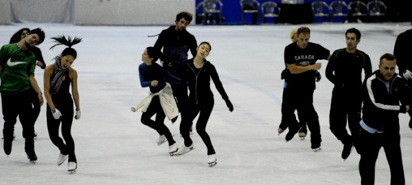 ▲ 미셸 콴과 김연아 등 아이스쇼 참가 선수들이 연습에 몰두하는 모습.  ⓒ 이오봉 기자 