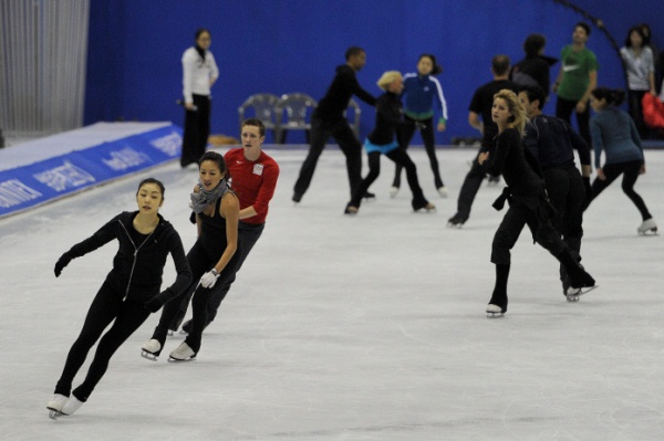 ▲ 미셸 콴과 김연아 등 아이스쇼 참가 선수들이 연습에 몰두하는 모습.  ⓒ 이오봉 기자 