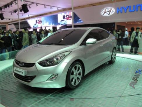 ▲ 현대차 신형 아반테.