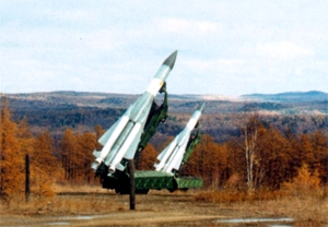 ▲ 북한이 최근 천안함 사태를 전후해 전진 배치한 것과 같은 형의 SA-5 미사일. ⓒ&nbsp;자료사진