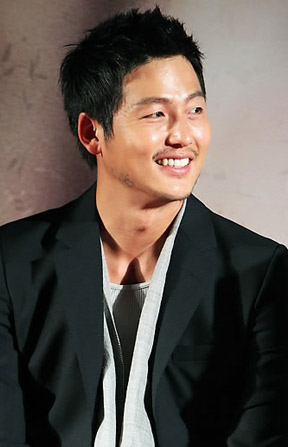 ▲ 영화 '해결사' 제작보고회에 참석한 배우 이정진 ⓒ&nbsp;연합뉴스