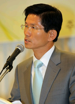 ▲ '새로운 대북전략 2012' 토론회의 강연자로 나선 김문수 경기도 지사 ⓒ 뉴데일리