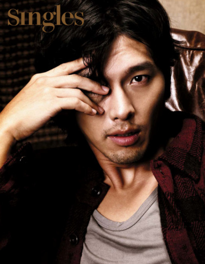 ▲ 패션화보서 고독한 남자로 변신한 배우 현빈. ⓒ 뉴데일리