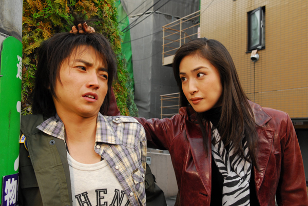 ▲ 영화 '카이지' 스틸(좌-후지와라&nbsp;타츠야, 우-아마미 유우키)&nbsp;