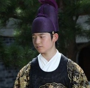 ▲ 훗날 경종이 되는 세자 역을 맡은 탤런트 윤찬.