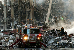 ▲ 서호주의 한 고등학교 교사가 학생들에게 무고한 사람들을 가능한 한 많이 죽일 수 있는 테러공격 계획을 세워보라는 과제를 내줘 물의를 빚었다. 사진은 미 9.11 테러 현장 ⓒ&nbsp;자료사진