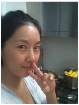 ▲ 양악수술 후 셀카를 공개한 개그우먼 김지혜 ⓒ김지혜 트위터