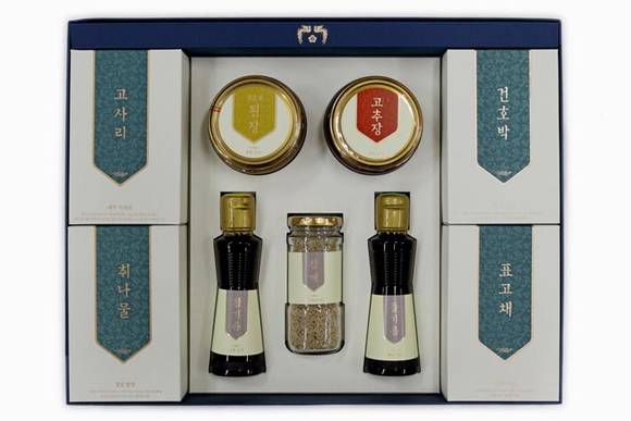▲ 이명박 대통령이 보낼 추석 선물세트. ⓒ청와대 제공