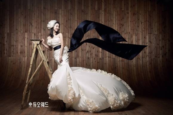 ▲ 김정근-이지애 웨딩화보   ⓒ 올제스튜디오