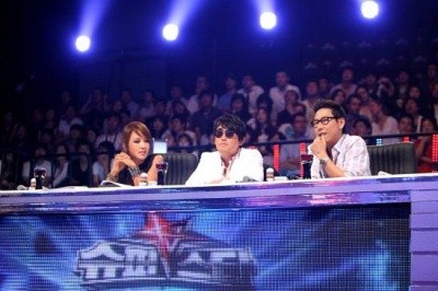 ▲ 의 심사위원. 좌측부터 엄정화, 이승철, 윤종신. ⓒ엠넷미디어