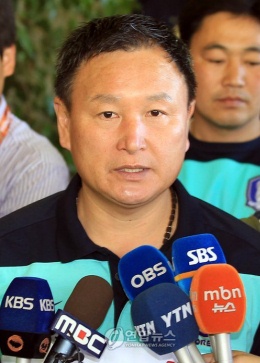 ▲ 허정무 전 국가대표축구 감독이 오는 12일 숙명의 라이벌 한일전에서 한국의 승리를 낙관했다.  ⓒ연합뉴스