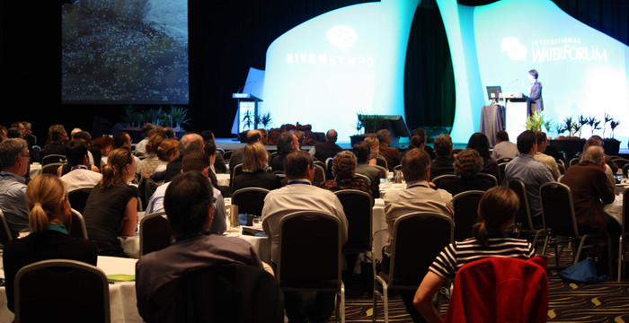 ▲ 차윤정 4대강추진본부 환경부본부장이 호주 국제 강심포지엄에서 발제를 하고 있다.ⓒ