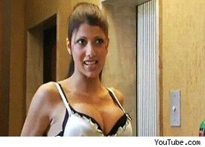 ▲ 모델 출신 여교사 레이나 타코넬리ⓒ유튜브 영상