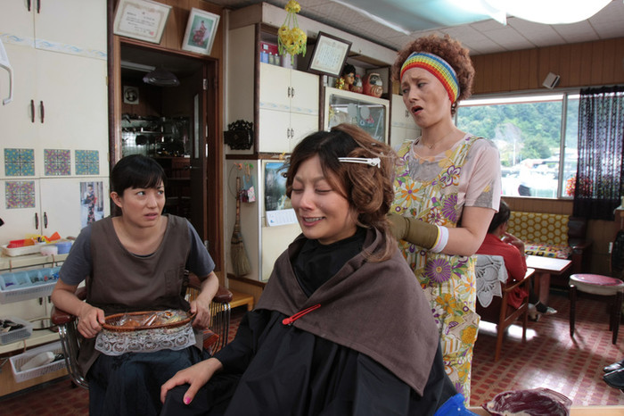 ▲ 미용실 퍼머넌트 노바라를 중심으로 펼쳐지는 이야기ⓒ마운틴 픽쳐스