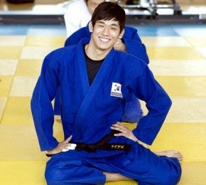 ▲ 사진 출처 = 정석원 미니홈피