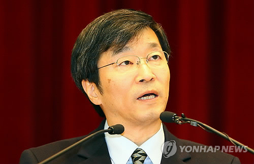 ▲ 9일 오후 서울 성동구청에서 열린 '2011 친환경무상급식 실행을 위한 서울공동협약 선언식'에서 곽노현 서울시 교육감이 발언하고 있다. ⓒ연합뉴스