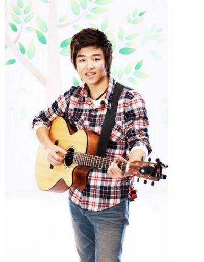 ▲ 제34회 MBC 대학가요제'에서 한림대학교 의대생 이인세가 대상을 수상했다. ⓒMBC 제공