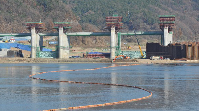 ▲ 공정률이 가장 빠른 금강7공구의 금강보.