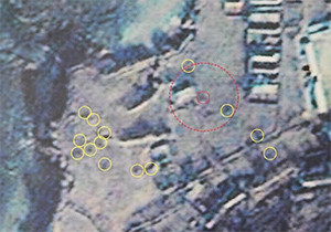 ▲ 무도 탄착점을 보여주는 위성사진.ⓒ연합뉴스