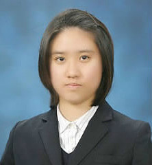 ▲ 경남 통영시 충렬여자고등학교 임수현(18)양이 수능 4과목 만점을 받아 화제가 되고 있다. ⓒ 연합뉴스(통영시청제공)