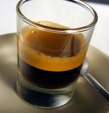 ▲ 보통 커피에 들어가는 에스프레소 샷은 1~2잔 사이. '포르노 커피'에는 에스프레소 샷 10잔이 들어간다. ⓒ자료사진