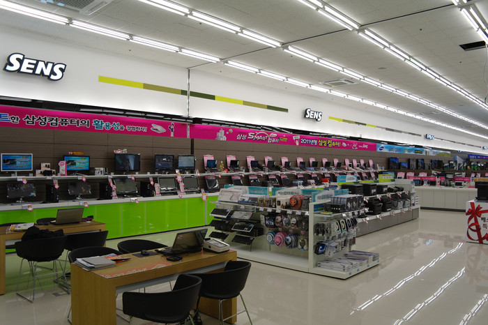 ▲ 삼성전자는 부산 부암동에 국내 최대 규모(1,100평)의 삼성 디지털프라자 매장을 17일 오픈한다. ⓒ 뉴데일리