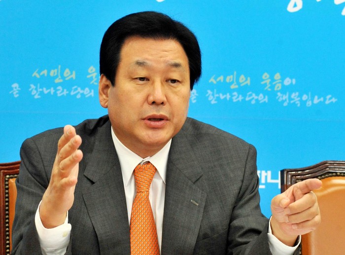 ▲ 한나라당 김무성 원내대표가 민주당의 무상복지론에 대해 의견을 밝히고 있다. ⓒ 뉴데일리