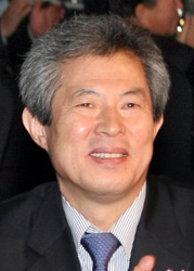 ▲ 엄기영 전 MBC 사장이 강원도지사직 하마평에 오르고 있다. ⓒ 연합뉴스