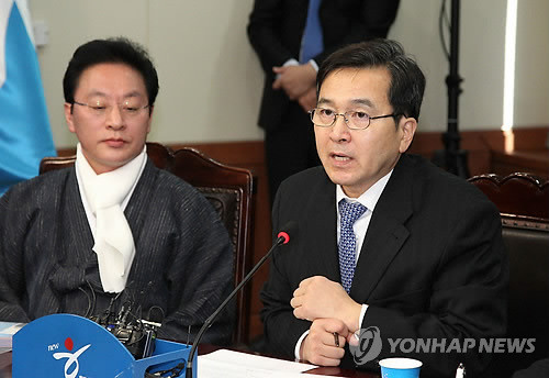 ▲ 한나라당 심재철 정책위의장이 31일 오전 여의도 당사에서 열린 최고위원회의에서 