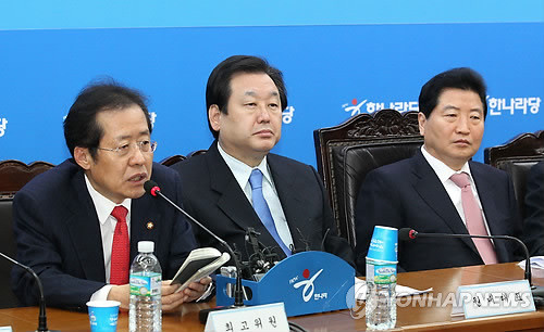 ▲ 한나라당 홍준표 최고위원이 23일 오전 여의도 당사에서 열린 최고중진연석회의에서 국정원 개혁에 대해 발언을 하고 있다. ⓒ연합뉴스