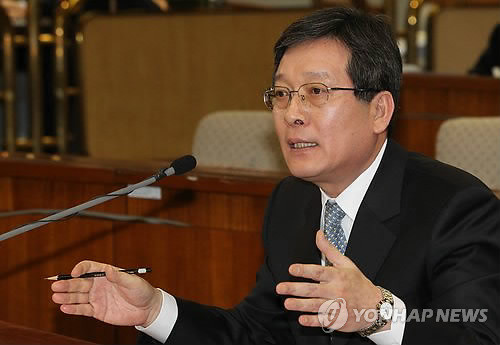 ▲ 이상훈 대법관 후보자가 23일 국회에서 열린 대법관 인사청문회의에서 의원들의 질의에 답변하고 있다. ⓒ 연합뉴스