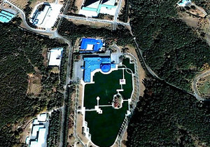 ▲ 김정일 관저로 추정되는 평양 룡성구역의 대 저택.ⓒ연합뉴스