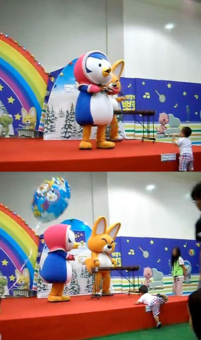 ▲ 뽀로로 공연 중 '뽀통령'을 보기 위해 무대 난입하는 어린이가 화제다. ⓒ베스티즈 게시판